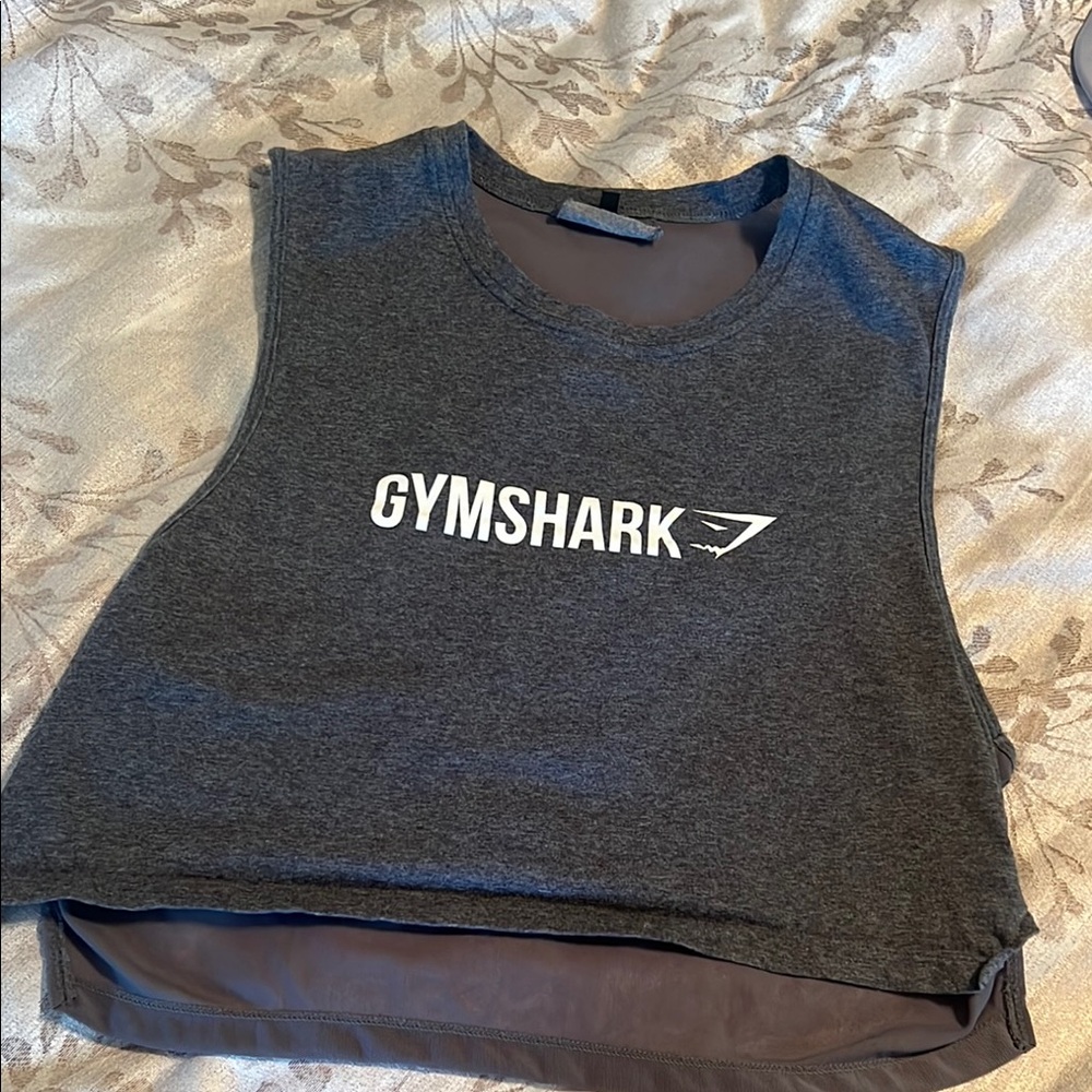 Gymshark Women's Charcoal Muscle crop